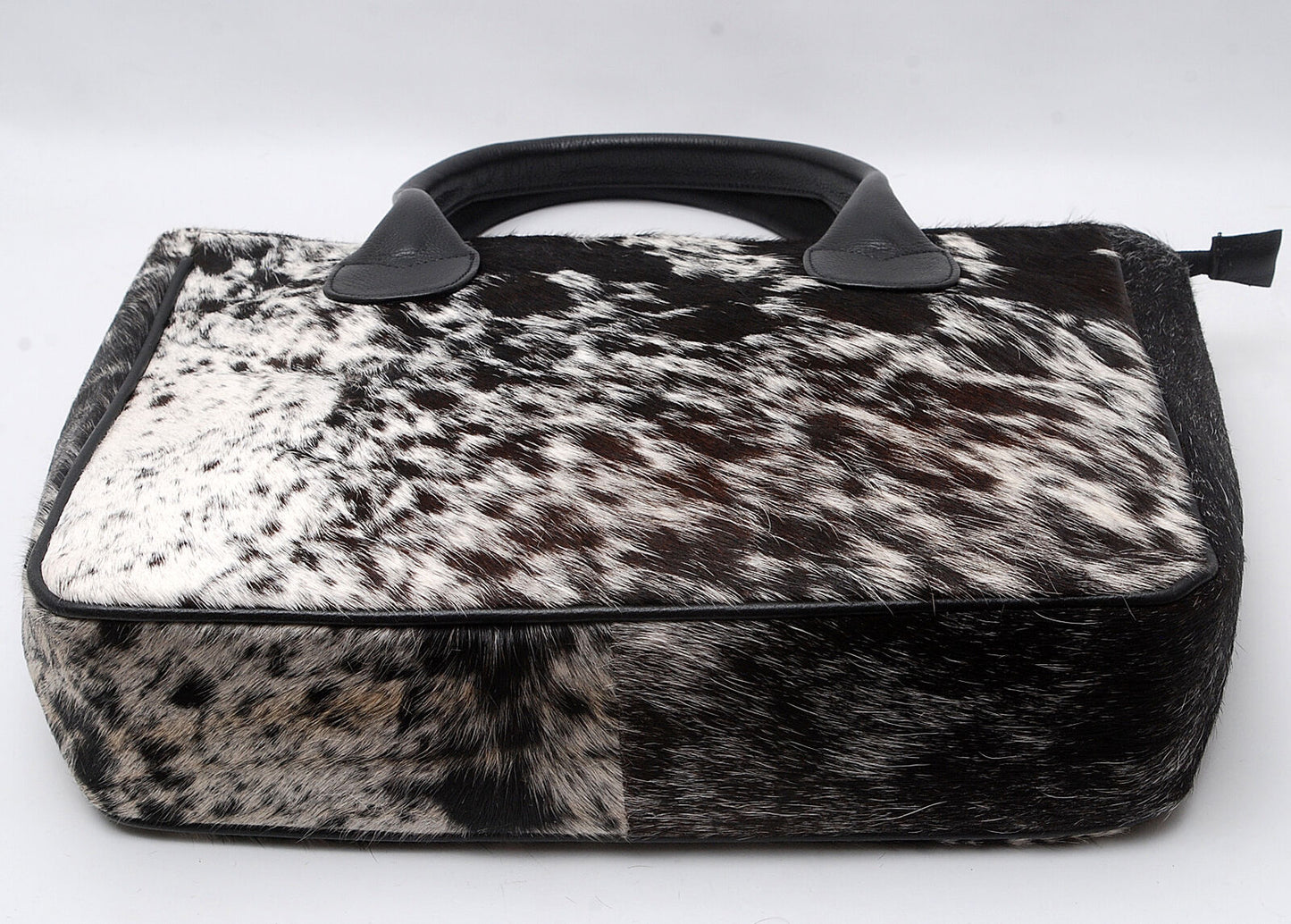 New Cowhide Shoulder Purse Speckled Black White