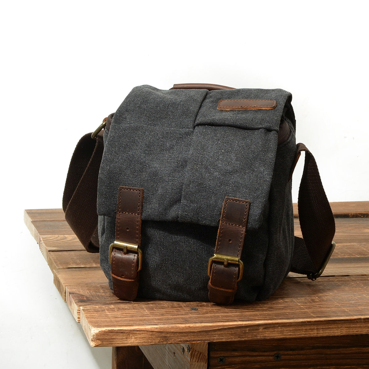 Small Canvas Camera Bag with Top-Grain Cowhide and Dividers
