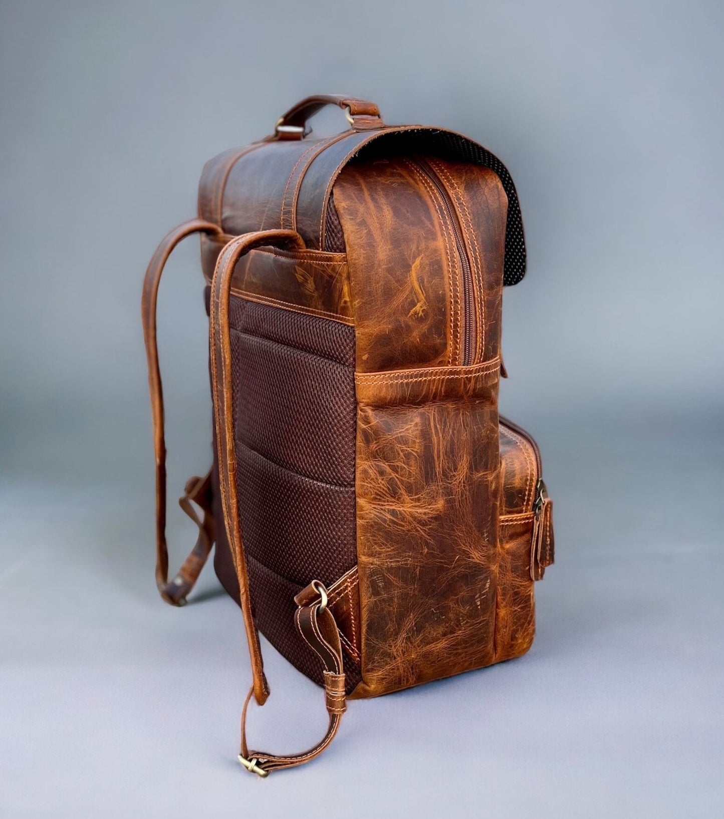mens cowhide leather backpack