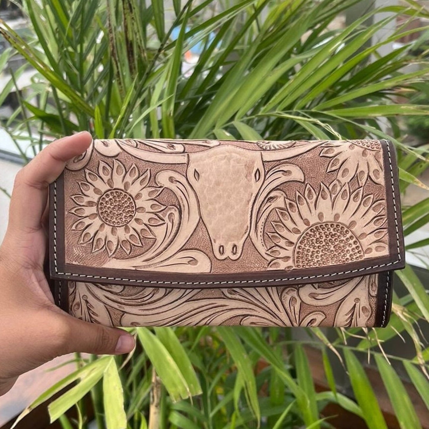 Engraved Tooled Leather Women's Wallet