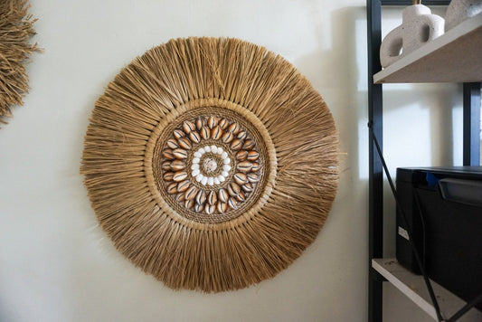 Coastal Raffia Sea Shells Round Wall Decor