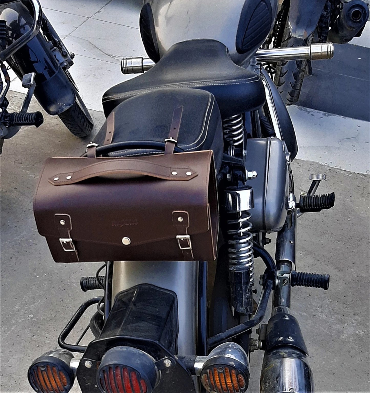 motorcycle genuine leather tool saddle bag