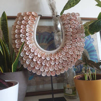Papua pink sea shell necklace