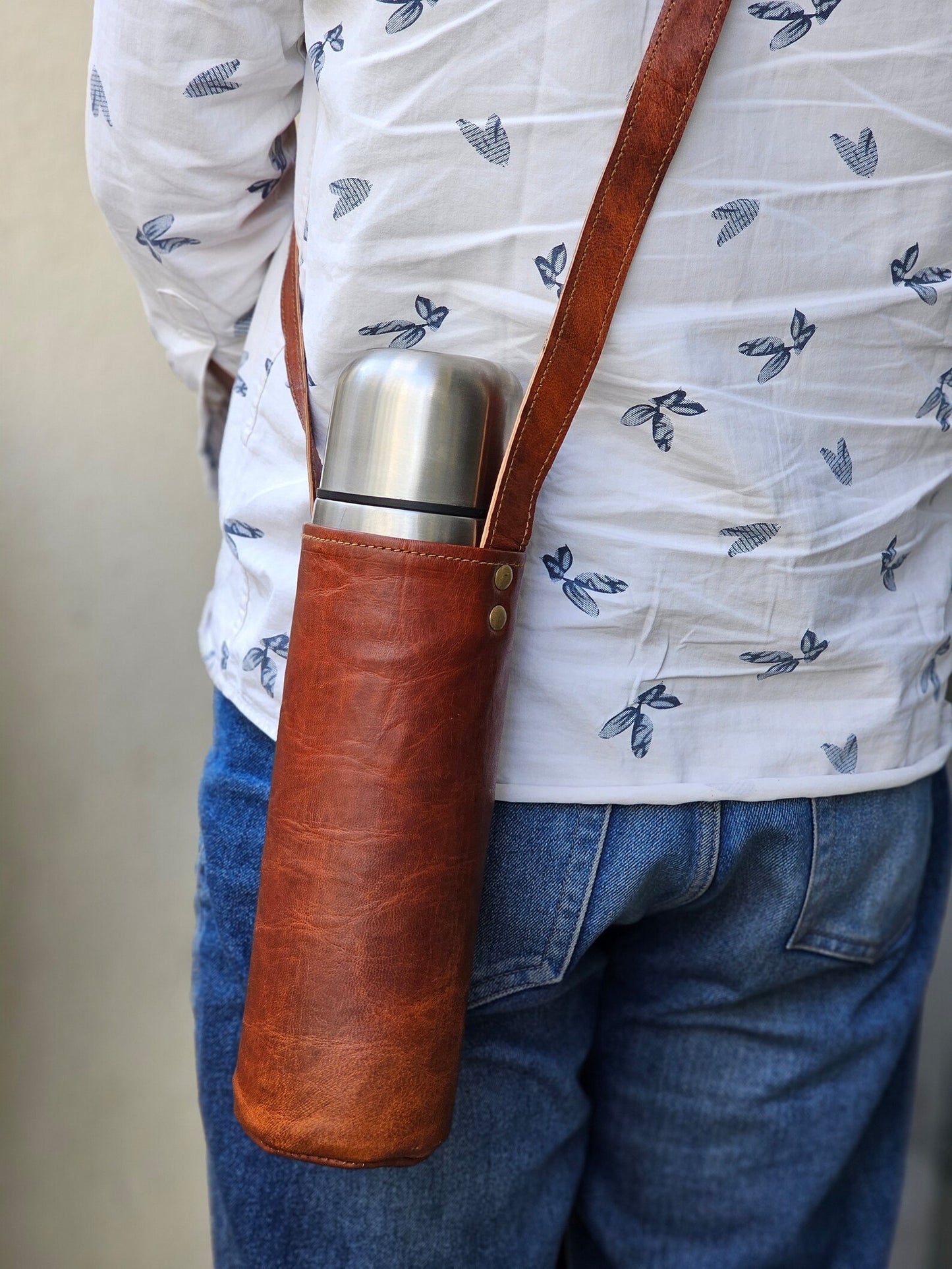 Stylish Leather Water Bottle Carrier