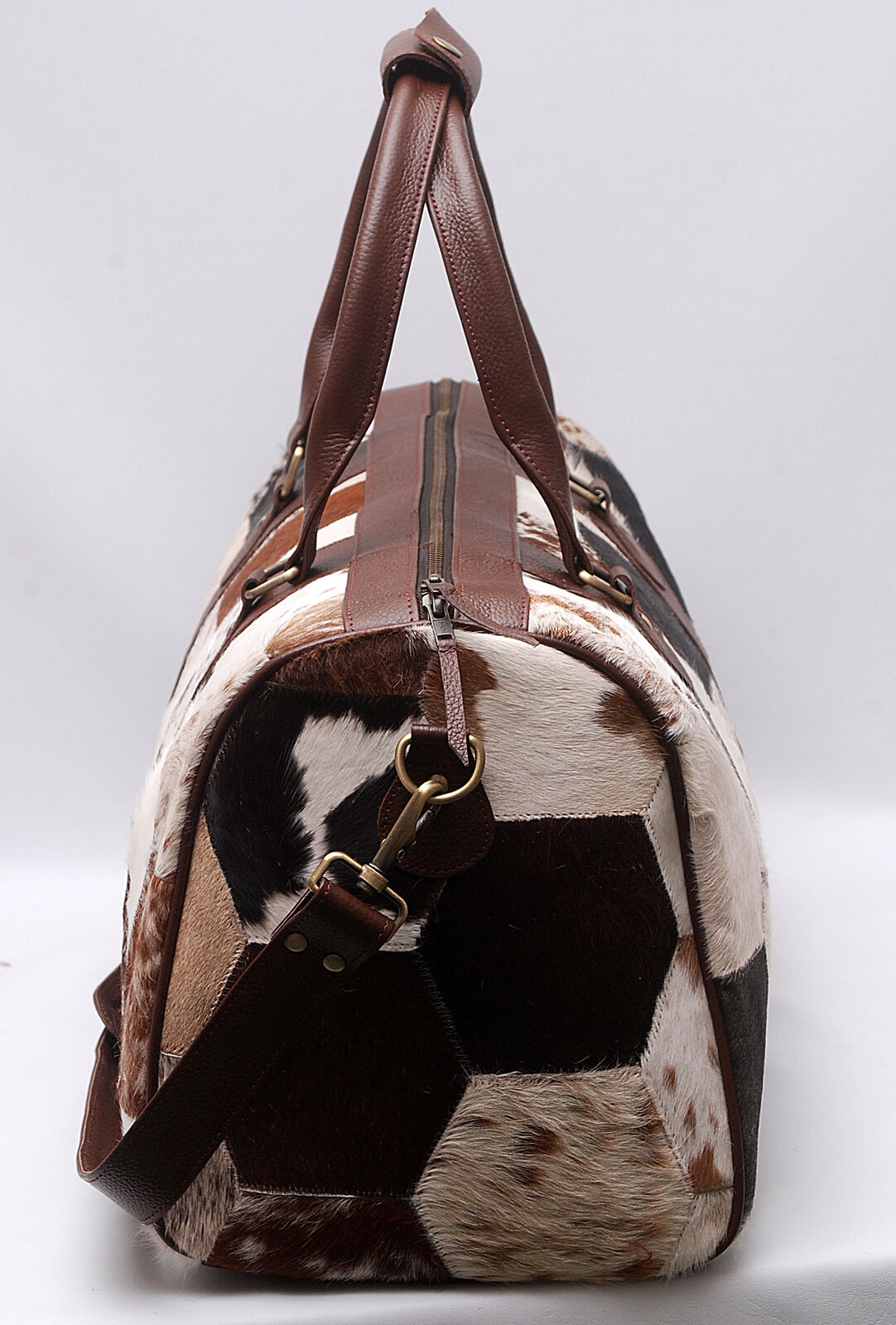 Natural cowhide duffel luggage bag