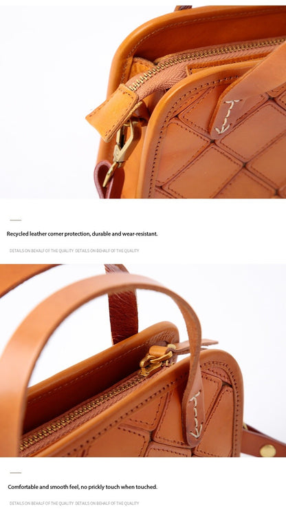 Retro Leather Crossbody Handbag for Women with Quilted Stitching