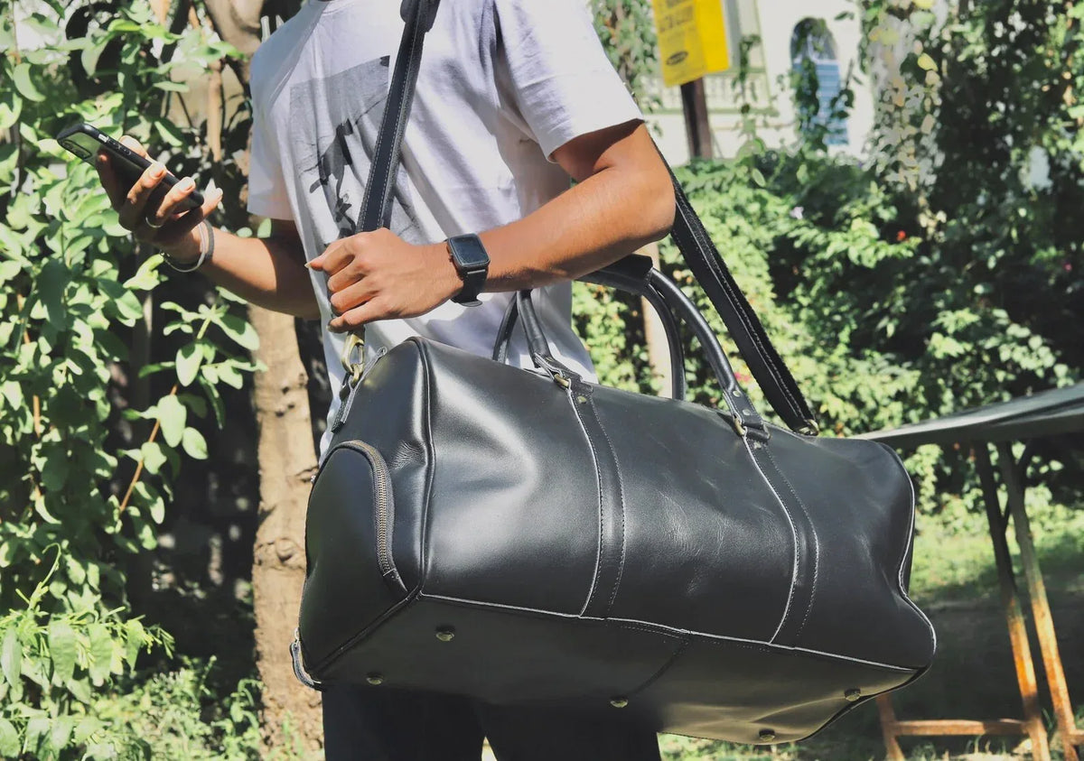 Personalized Leather Duffle Bags for Men Overnight Bag Style 3
