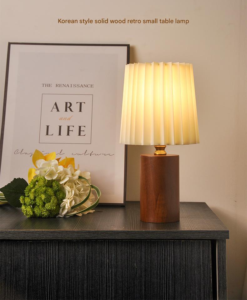 Vintage pleated wood column table lamp