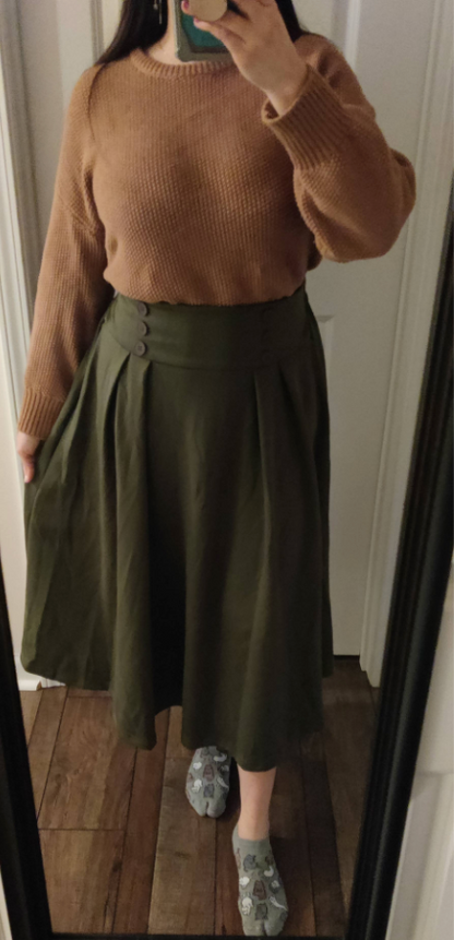 Pleated Flare Skirt Long With Buttons