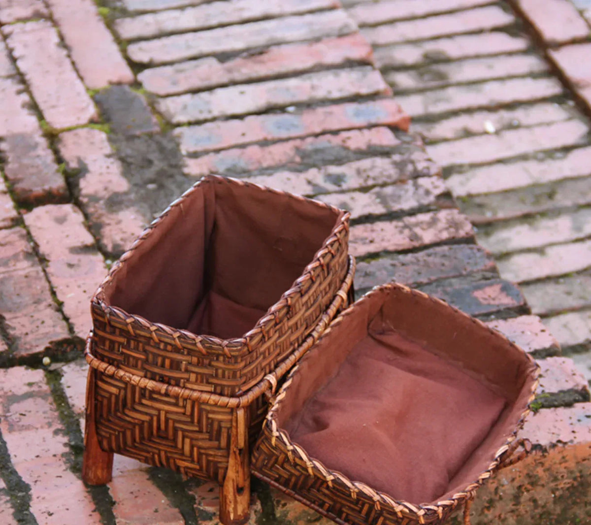 Retro Bamboo Woven Women’s Handbag Vacation Box