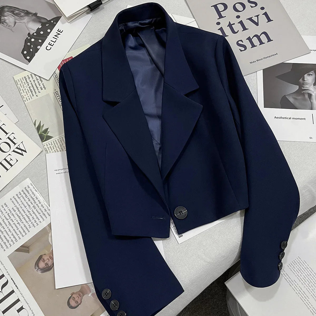 Women's Cropped Blazer with Single Button Front 4 S