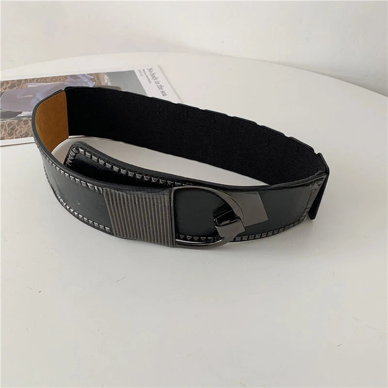 Wide faux leather belt with metal buckle for women