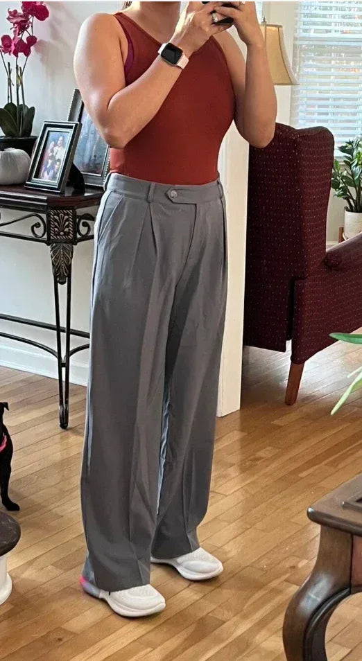 Flowy Dress Pants for Women with High Waist Pleats and Wide Legs