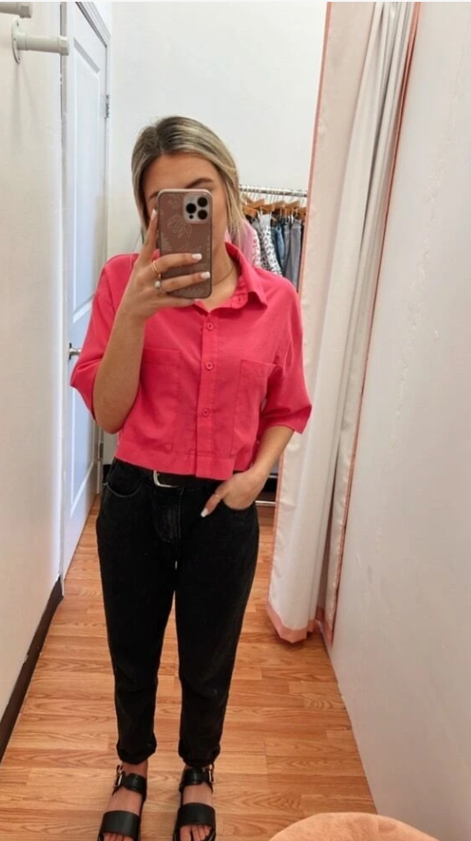 Women Front Pocket Crop Shirts