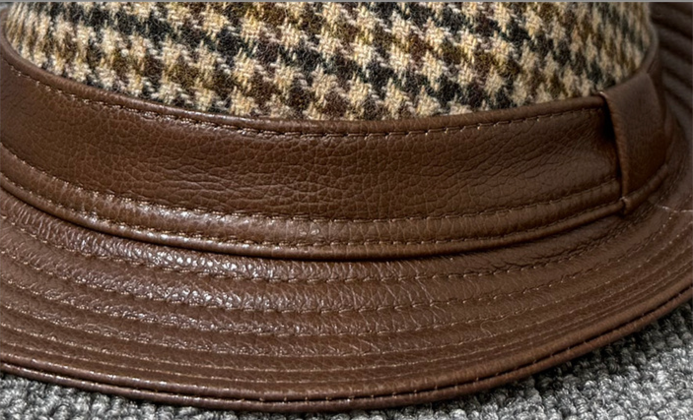 Men's leather jazz cap with houndstooth design