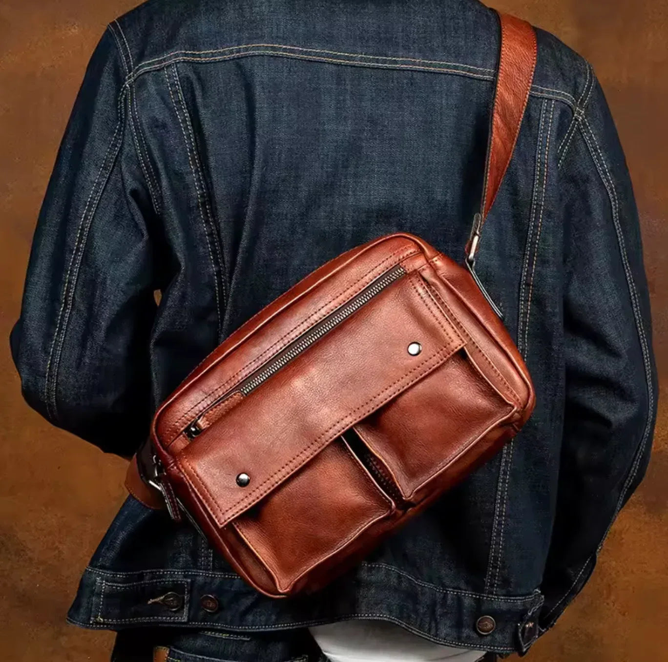 Men’s Brown Leather Messenger Bag with Front Pockets