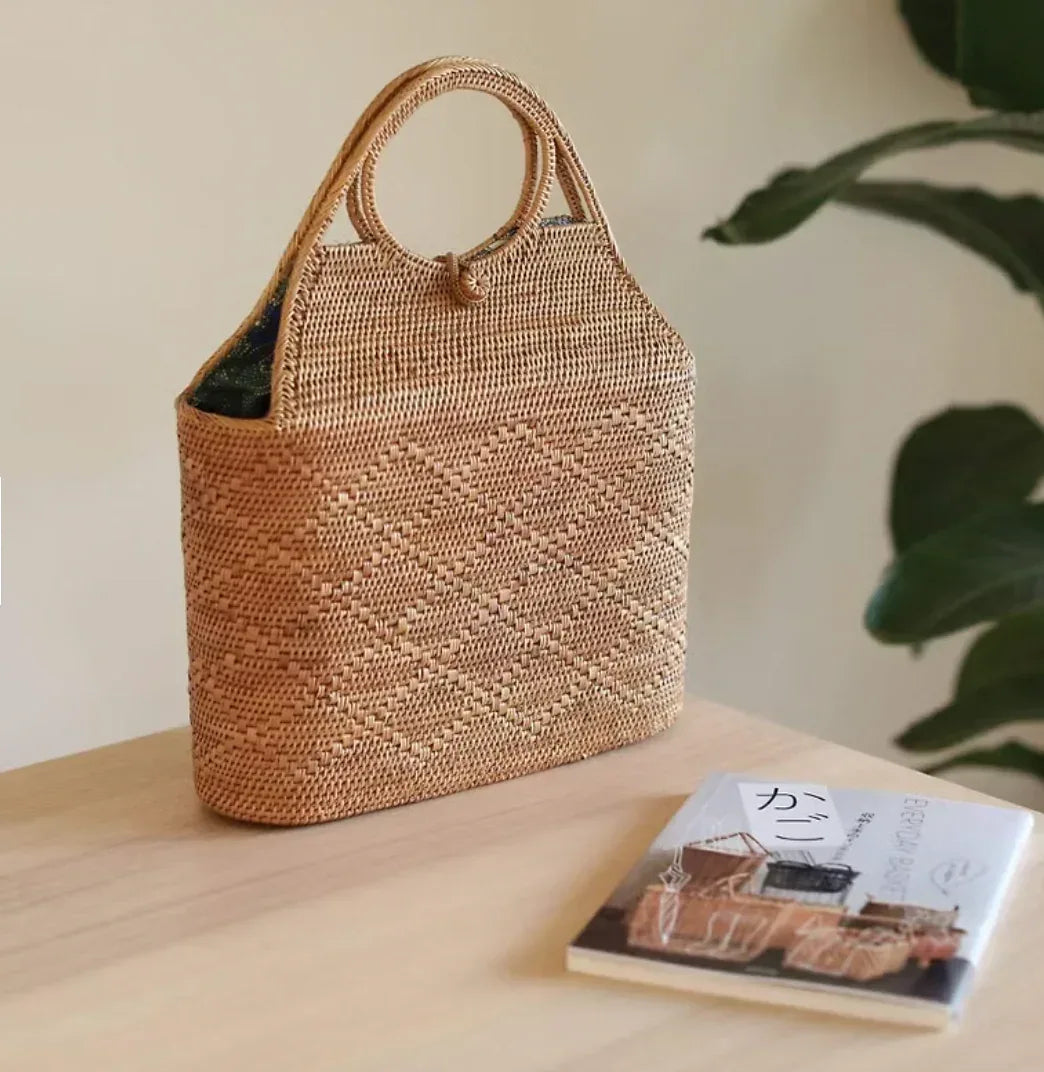 Bali Natural Rattan Tote Handbag With Oval Handle