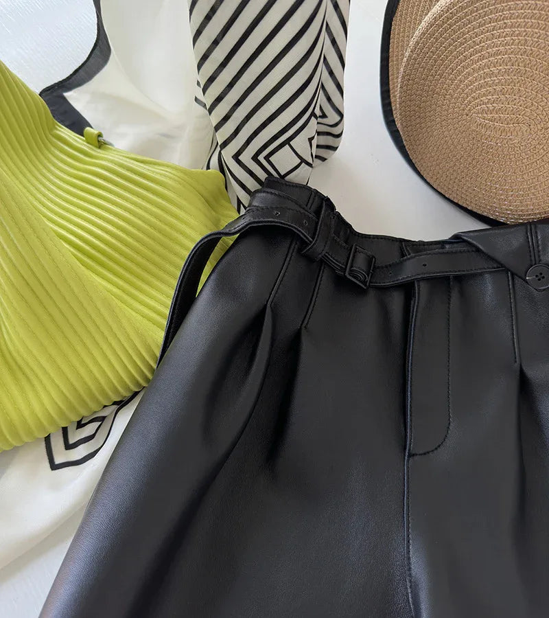 Genuine sheepskin women leather shorts with belt