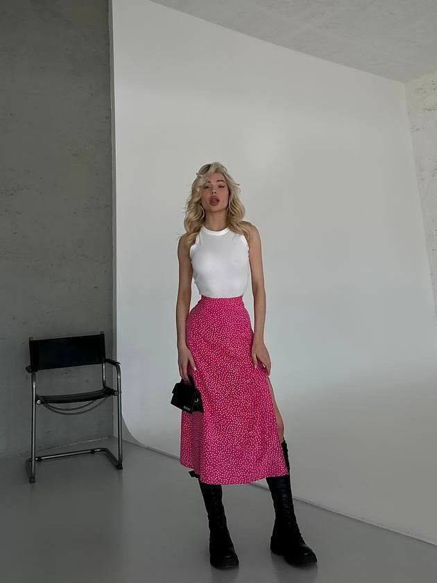 Split Thigh Maxi Skirt Beach Outfit