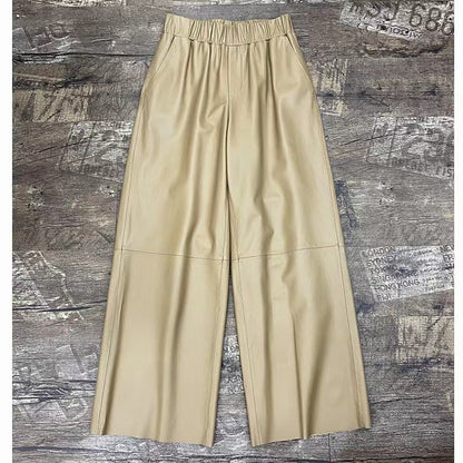 Women’s Leather Waisted Bermuda Trousers