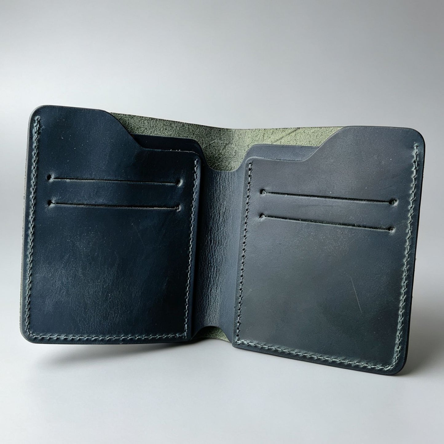 Men’s Leather Bifold Card Holder Wallet
