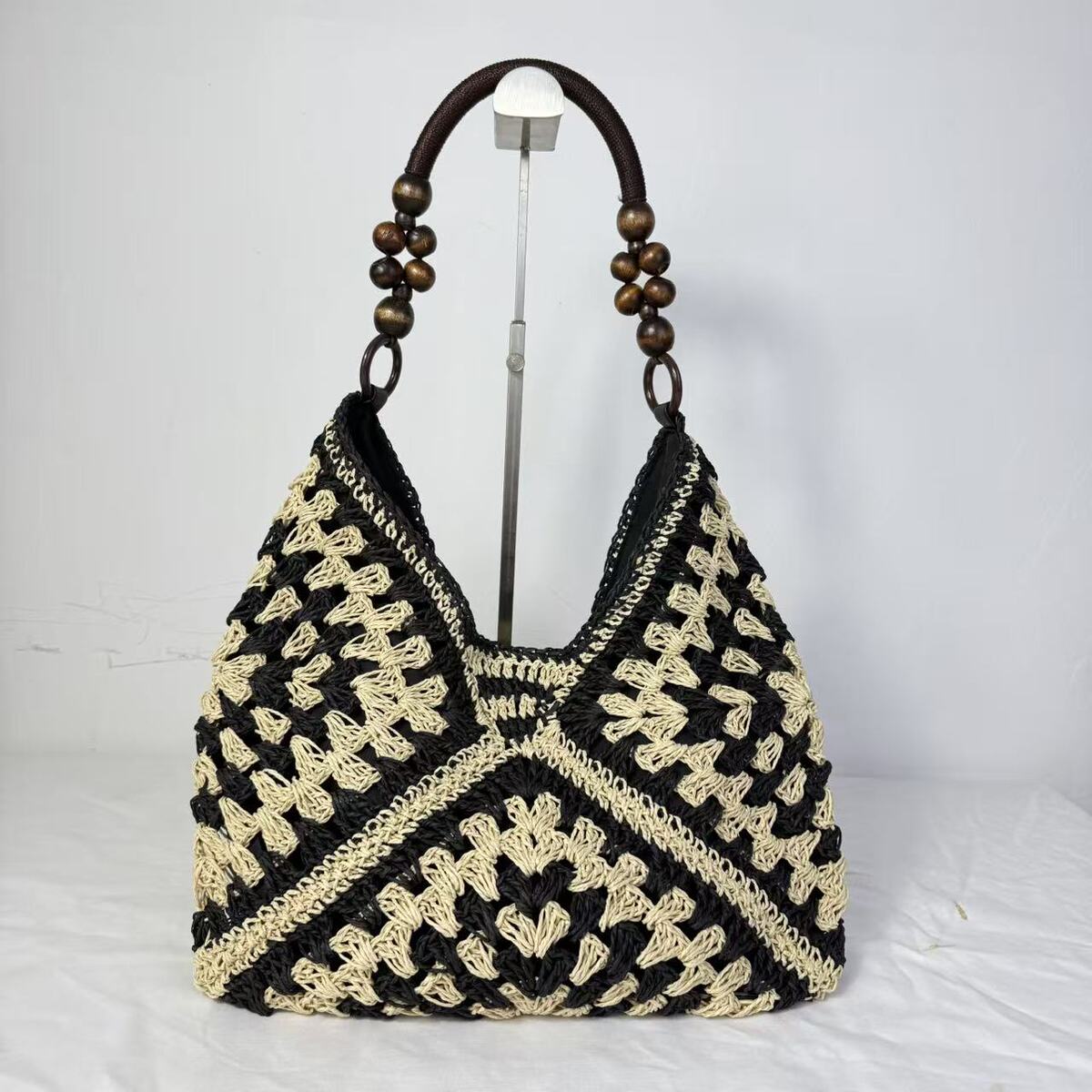 Woven straw tote bag for beach holidays