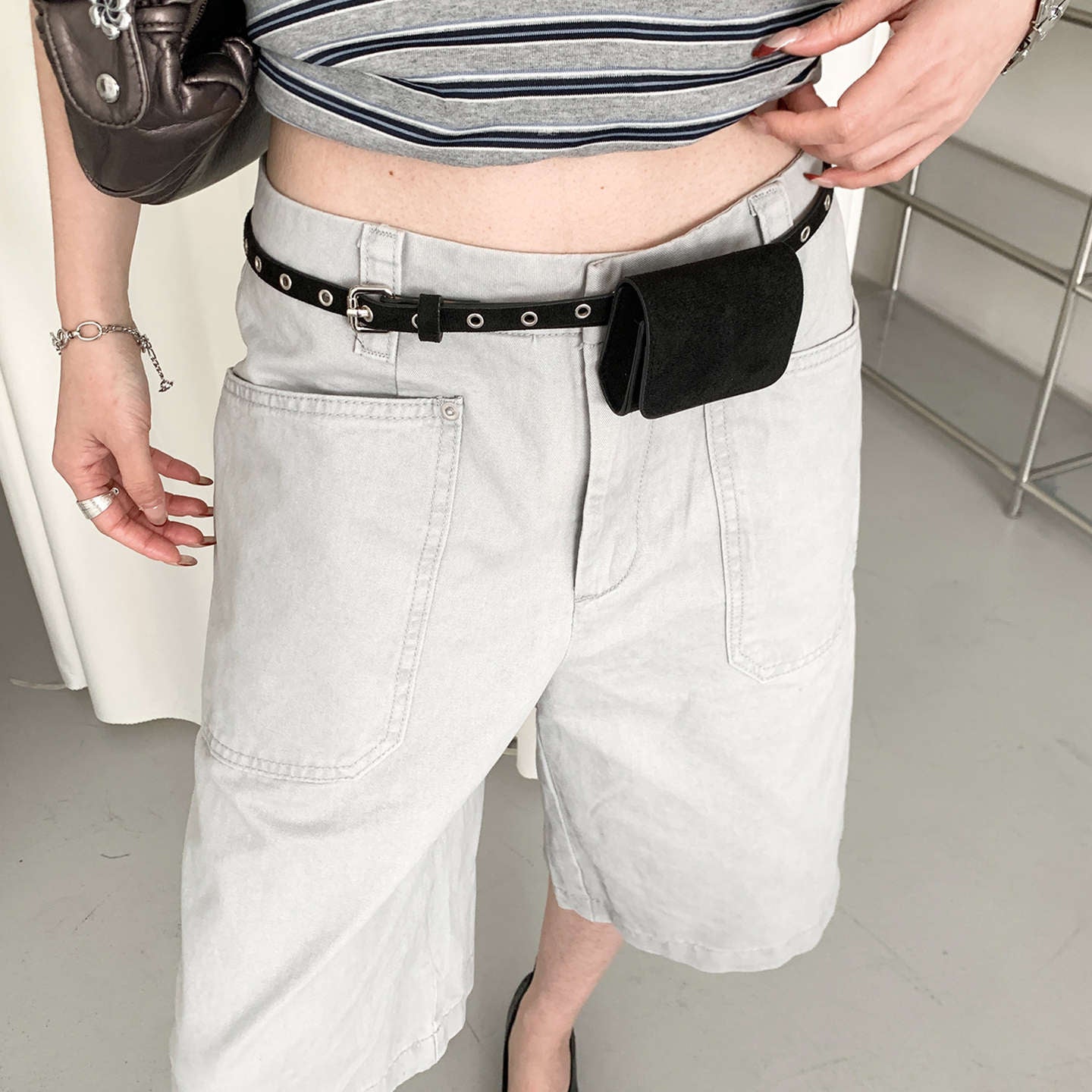 Women’s Thin Western Faux Suede Belt with Pouch