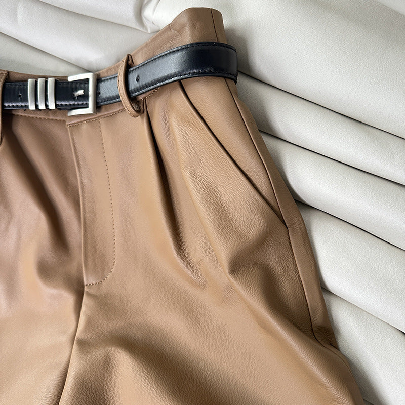 High waisted sheepskin leather bermuda shorts