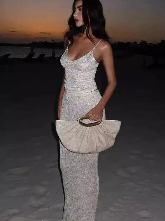 Red beach suspender crop top skirt set