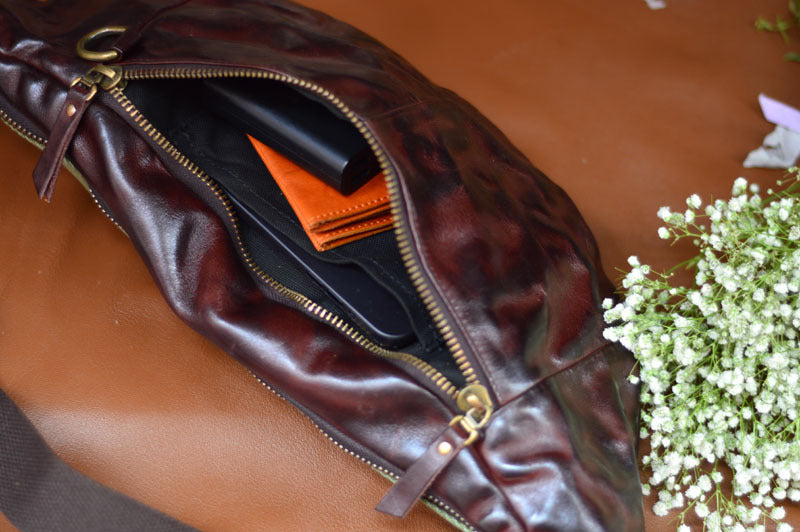 Leather Chest Bag for Men and Women Crossbody Messenger Purse