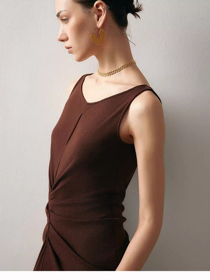 black sleeveless pleated cotton midi dress