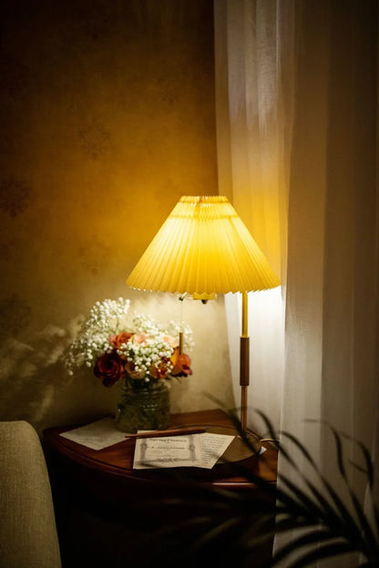 Nordic scandi wooden wireless charging table lamp