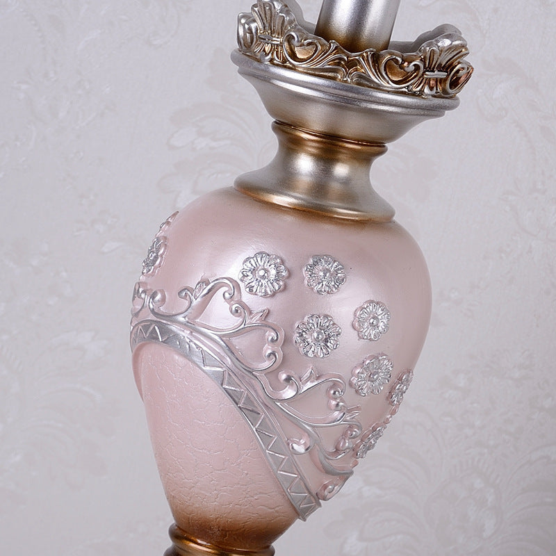 Pastoral pink lace bedside table lamp