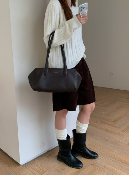 Top-grain cowhide Boston shoulder baguette bag