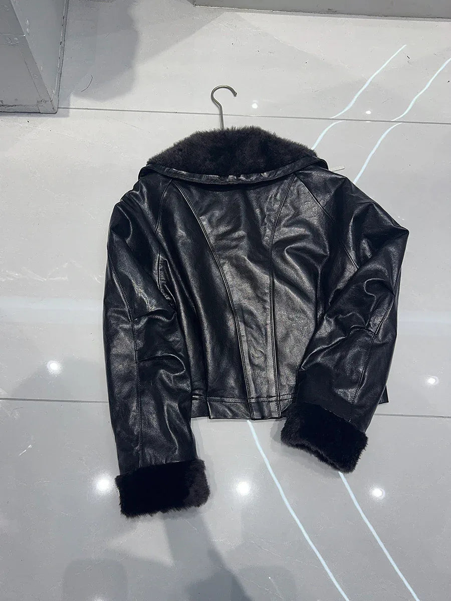 Genuine waxed sheepskin leather jacket with fur