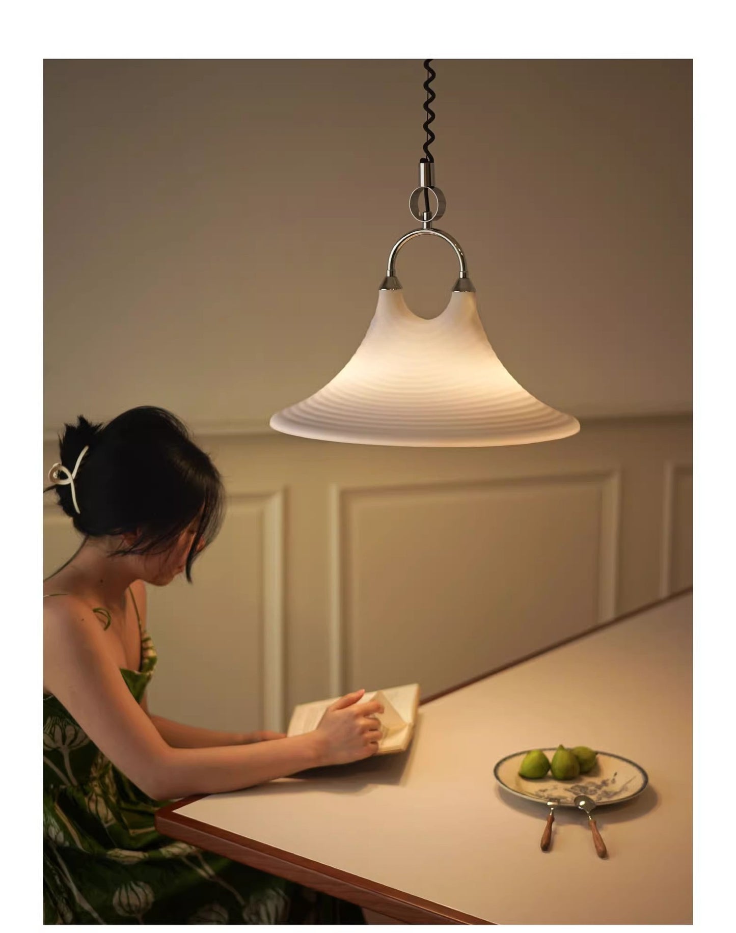 Retro Horn Pendant Light Adjustable Plexiglass Ceiling Chandelier