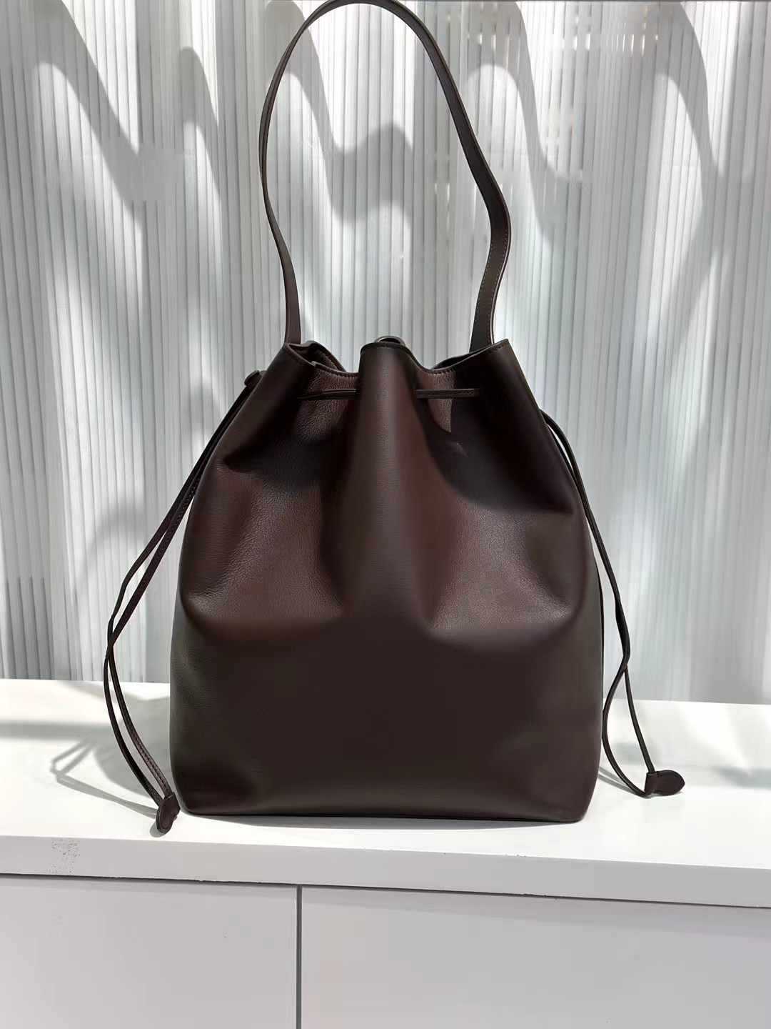 Genuine Leather Women’s Bucket Bag Tote with Drawstring