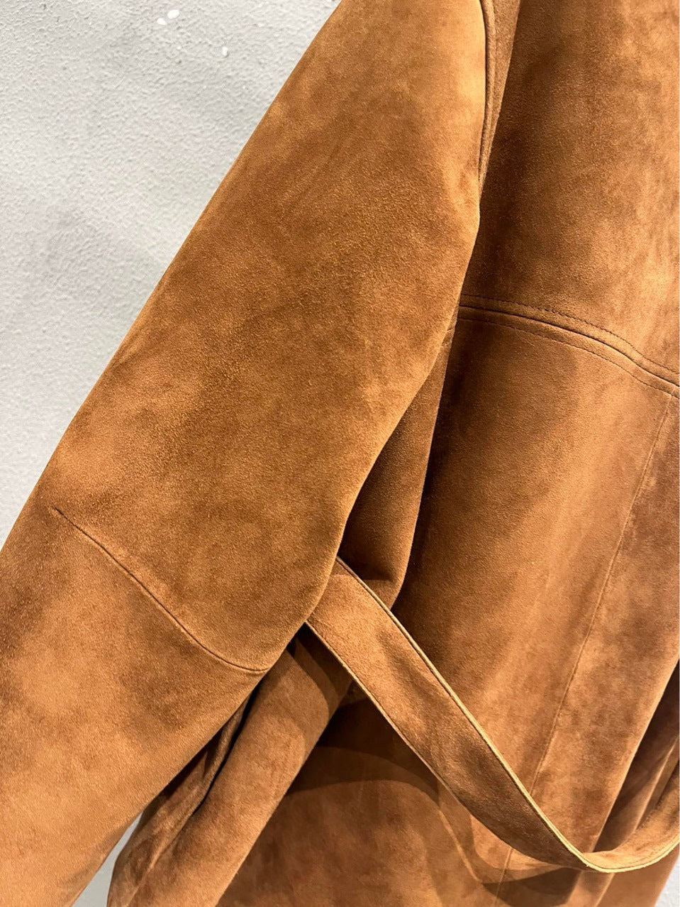 Women Genuine Suede Single Breasted Leather Jacket with Belt