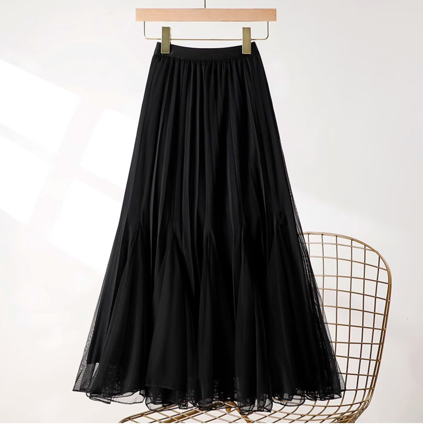 White pleated mesh skirt with elastic waistband