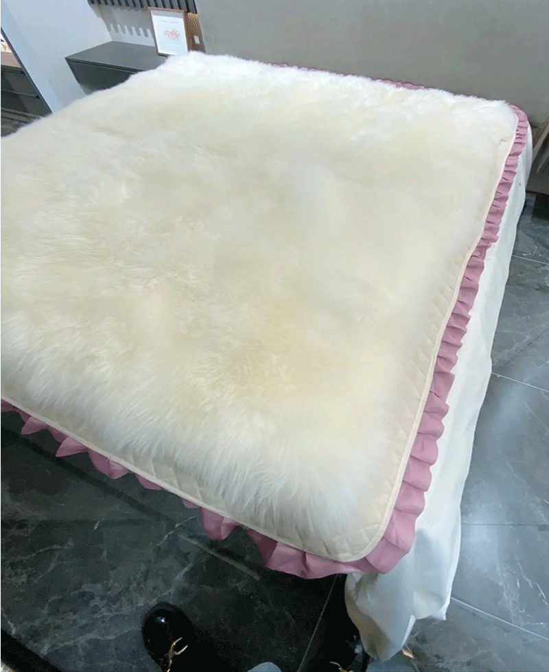 Genuine Sheepskin Bed Pad in Ivory for Single and Double Beds