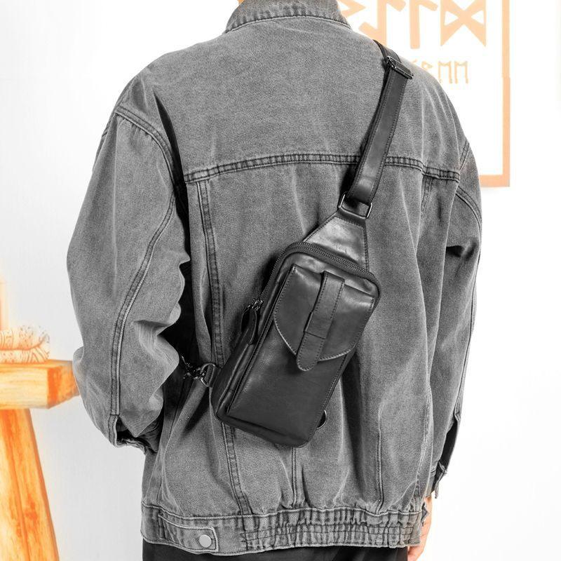 Men’s Top-Grain Cowhide Leather Chest Bag