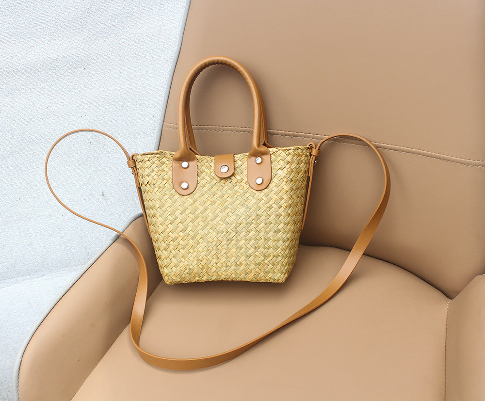 Mini woven straw crossbody summer bag