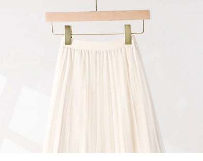 White pleated mesh skirt with elastic waistband