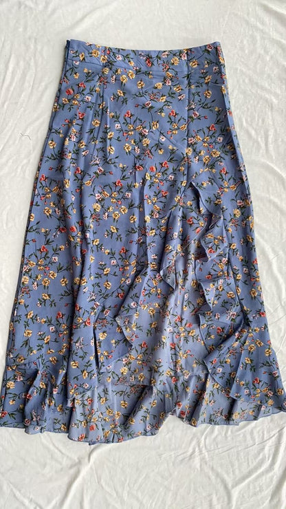 Split Thigh Maxi Skirt Beach Outfit