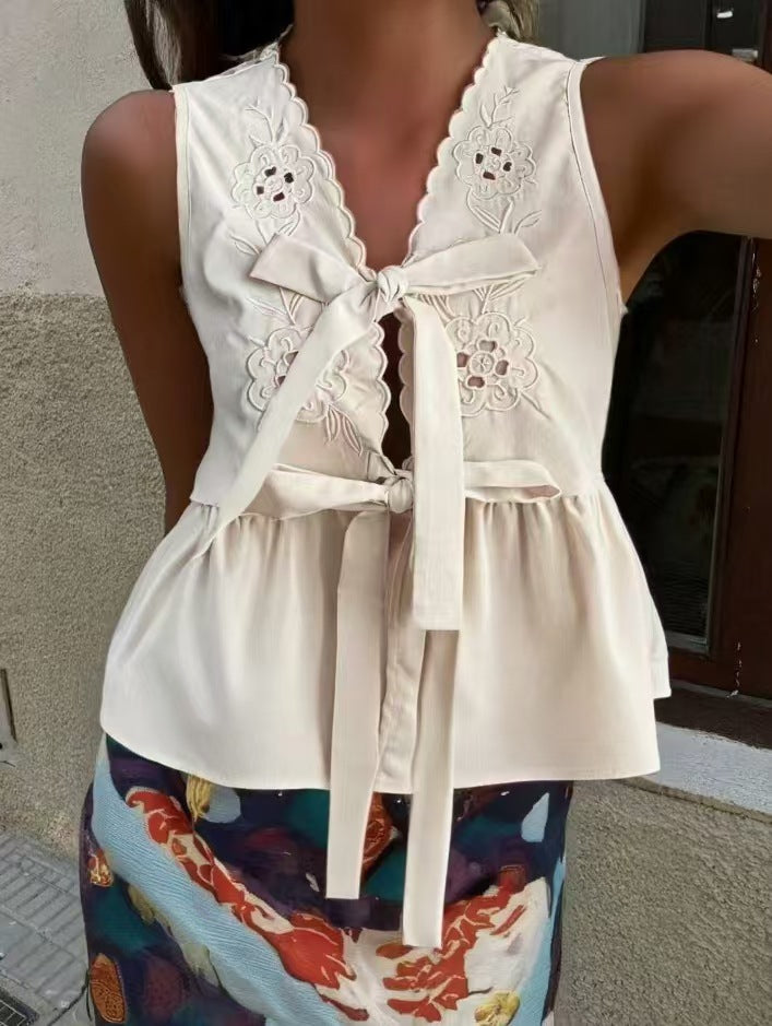 Camisole with Contrast Belt and Square Neckline