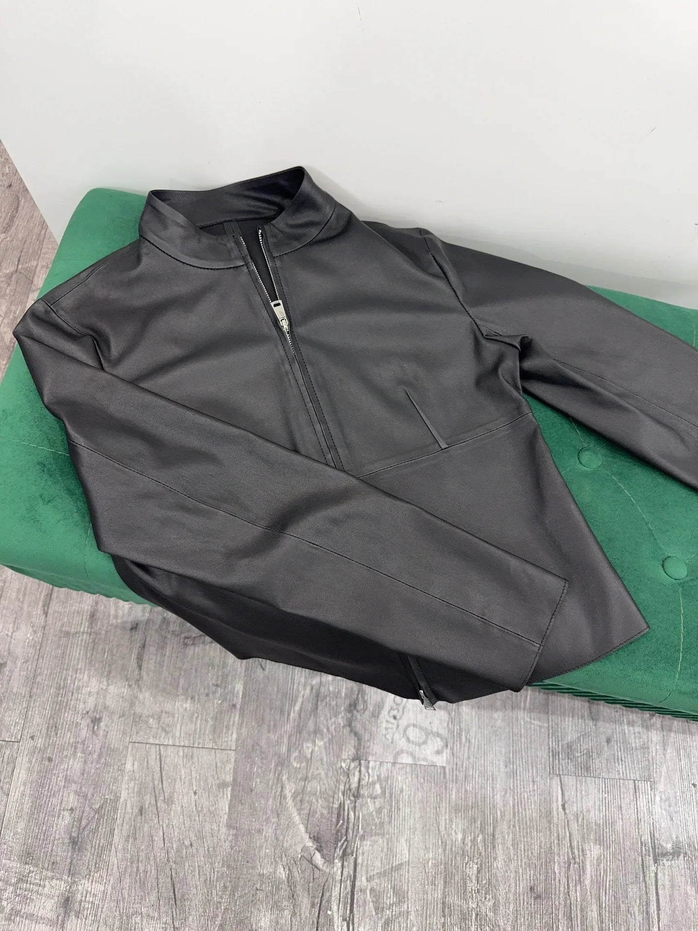 High elasticity leather yoga jacket for women