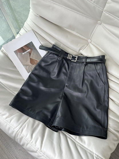 High waisted sheepskin leather bermuda shorts Black XS