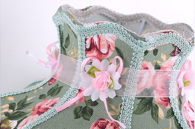 Floral victorian green fabric beaded table lamp