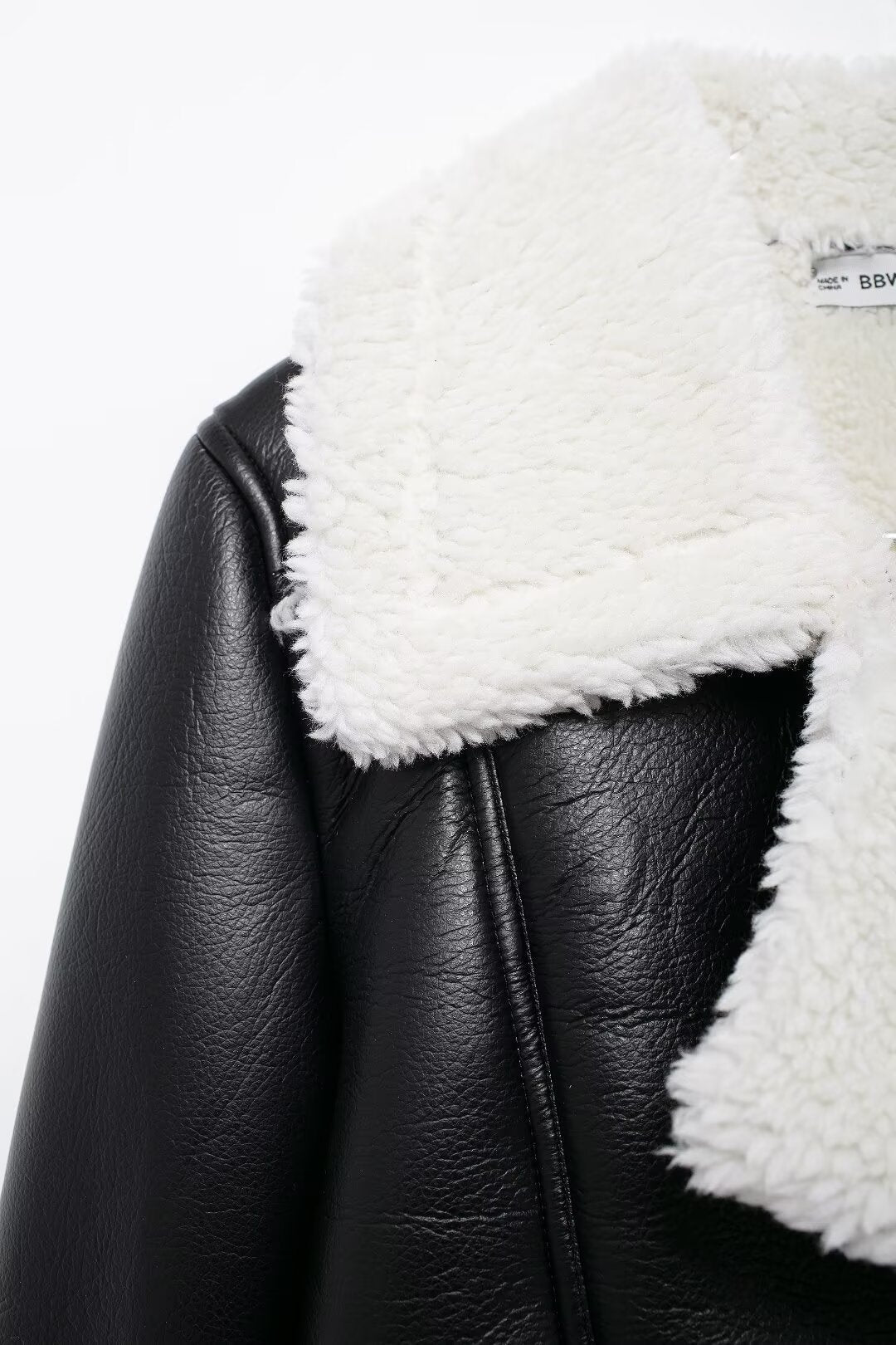 Cropped Faux Leather Bomber Jacket Women with Faux Fur Collar