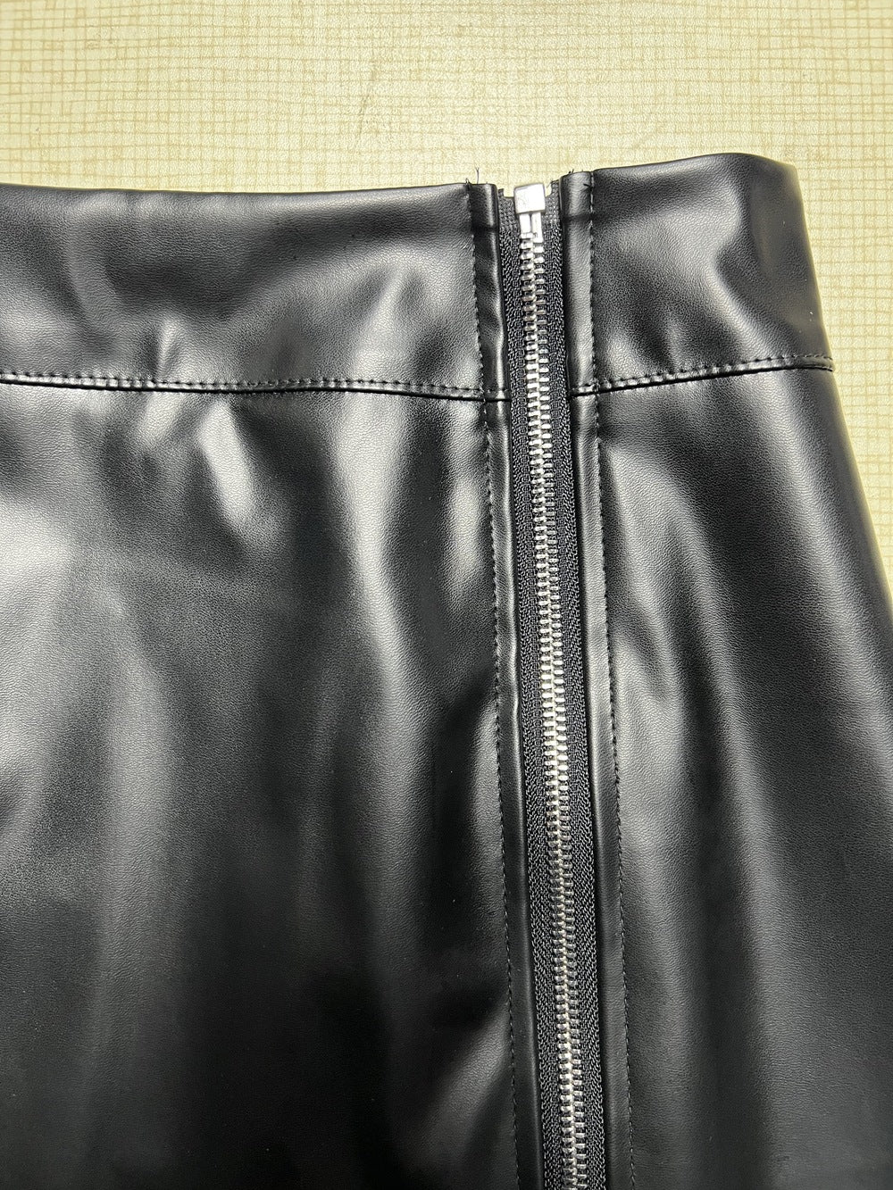 PU Leather Petite High Waist Zip Skirt
